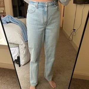 Abercrombie Curve Love 90’s Straight Jean 29 Long